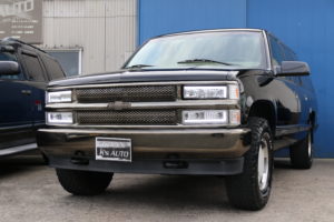 シボレー　サバーバン　LT　98y